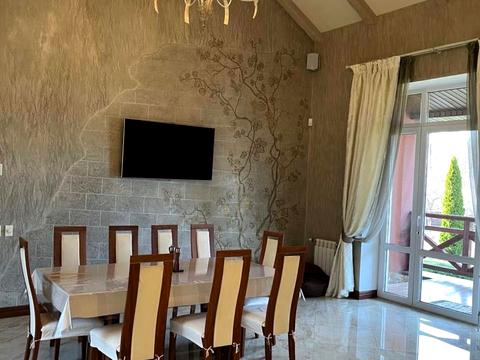 дом по адресу Світанкові, 1