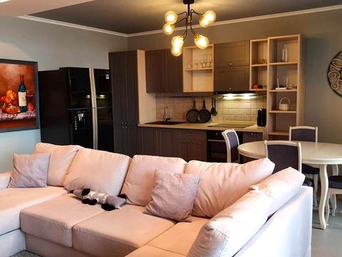 квартира за адресою Соборності просп. (Возз'єднання), 30-А