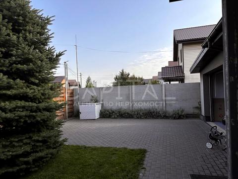 будинок за адресою Фізкультурна вул.