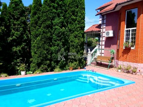 будинок за адресою Травнева вул.