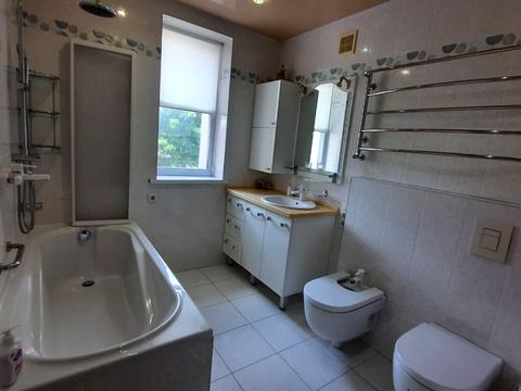 квартира по адресу Батальона "Днепр" бульв., 6