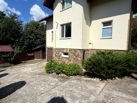 будинок за адресою Щастя, 5