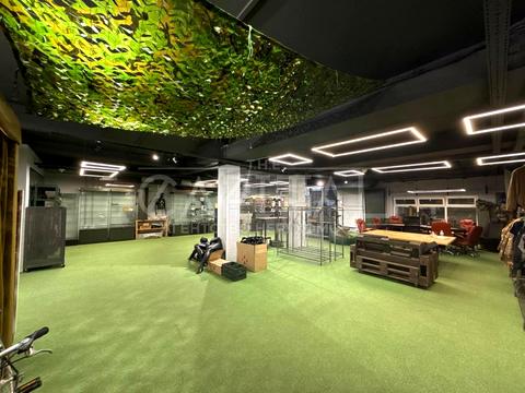 комерційна за адресою Київ, Богдана Хмельницького вул., 57