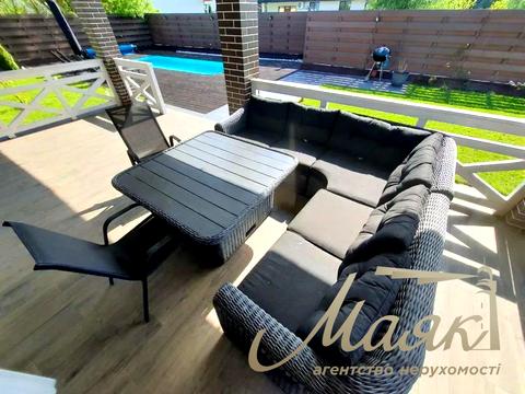 будинок за адресою Лугова вул.