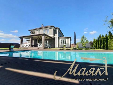 будинок за адресою Лугова вул.