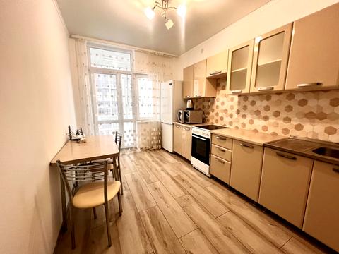 квартира за адресою Київ, Миколи Гулака вул., 4