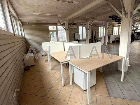 комерційна за адресою Нижньоюрківська вул., 37