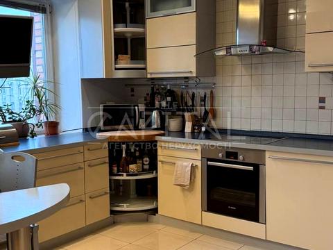 квартира за адресою Панаса Мирного вул., 14