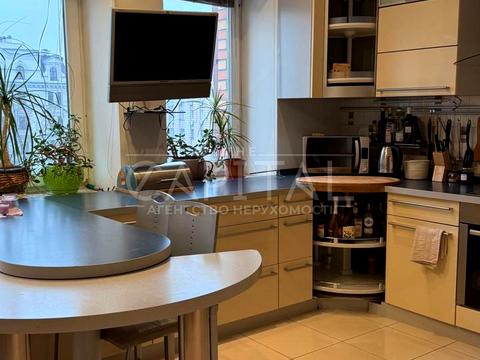 квартира за адресою Панаса Мирного вул., 14