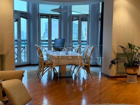 квартира за адресою Панаса Мирного вул., 14