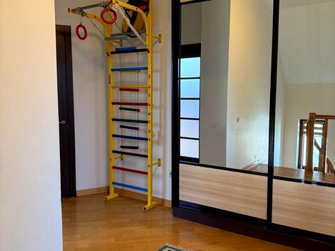 будинок за адресою Окружна вул.