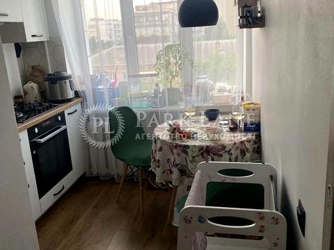 квартира за адресою Київ, Преображенська вул. (Івана Клименка), 28