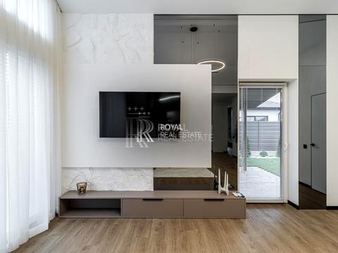 будинок за адресою Яскрасва, 1