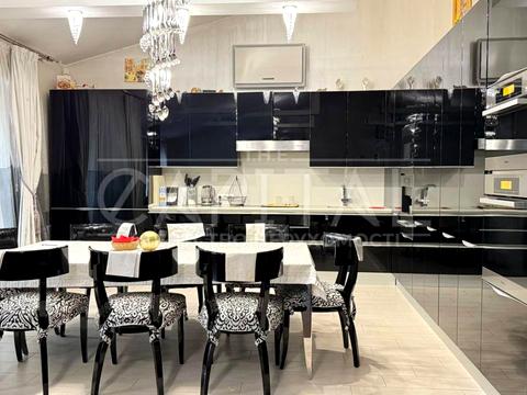 квартира за адресою Панаса Мирного вул., 14