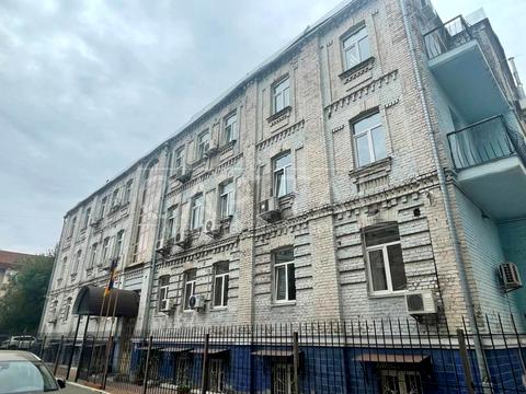 комерційна за адресою Спаська вул., 31Б