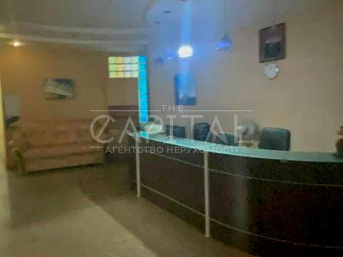 комерційна за адресою Спаська вул., 31Б