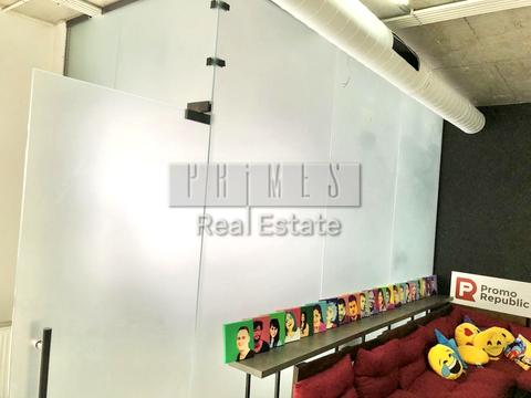 комерційна за адресою Воздвиженська вул., 51А