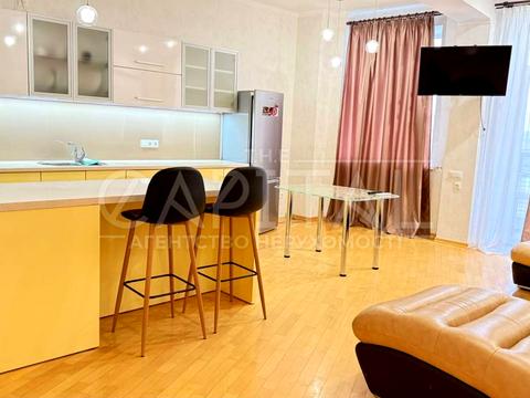 квартира за адресою Панаса Мирного вул., 14