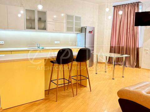 квартира за адресою Панаса Мирного вул., 14