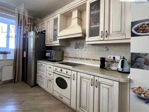 квартира по адресу Раисы Окипной ул., 10