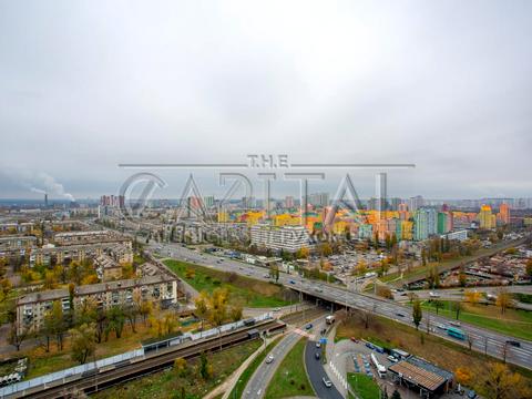 комерційна за адресою Соборності просп. (Возз'єднання), 30