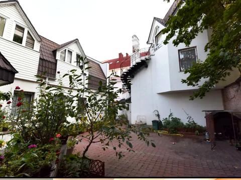 комерційна за адресою Львівська вул., 52