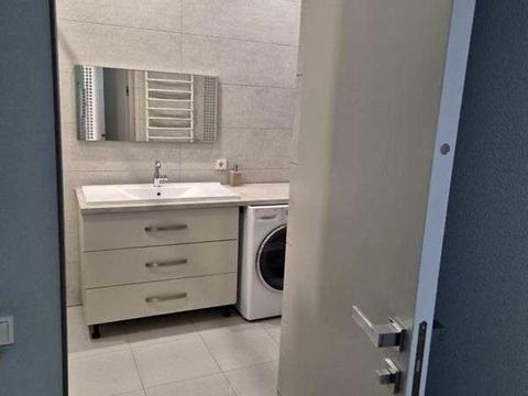 квартира за адресою Дегтярна вул., 7