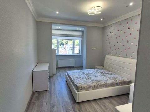 квартира за адресою Дегтярна вул., 7