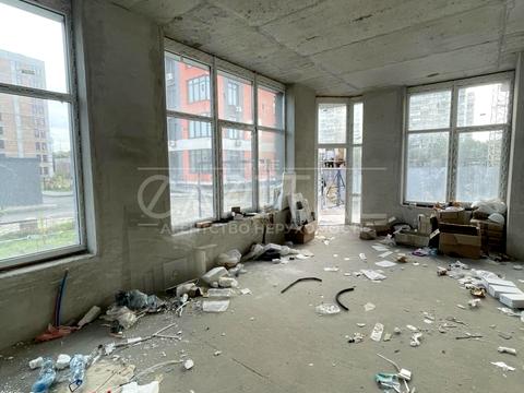 комерційна за адресою Бережанська вул., 15