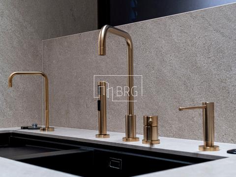 будинок за адресою с. Плюти, Плютовська вул.