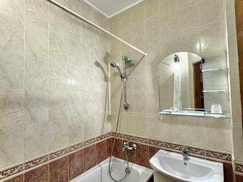 квартира за адресою Саперно-Слобідська вул., 8