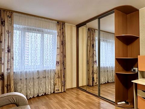 квартира за адресою Саперно-Слобідська вул., 8