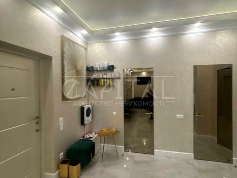 комерційна за адресою Михайла Бойчука вул. (Кіквідзе), 17-А