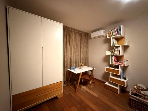 квартира за адресою Межигірська вул., 28