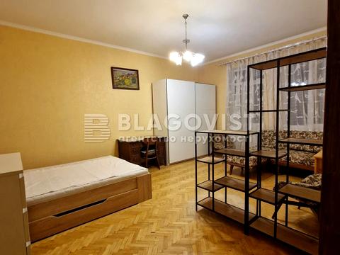 квартира по адресу Марьяненко Ивана пер., 14