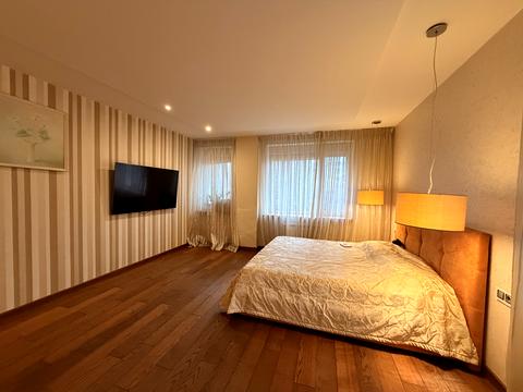 квартира за адресою Межигірська вул., 28