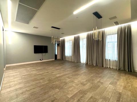 коммерческая по адресу Жилянская ул., 7