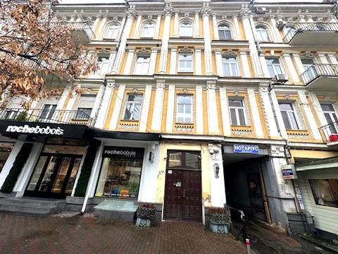 коммерческая по адресу Жилянская ул., 7