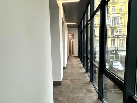 коммерческая по адресу Жилянская ул., 7