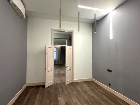 коммерческая по адресу Жилянская ул., 7