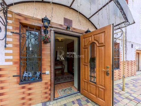 будинок за адресою смт. Козин, Старокиївська вул.