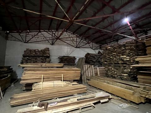комерційна за адресою Березняківська вул., 22-А