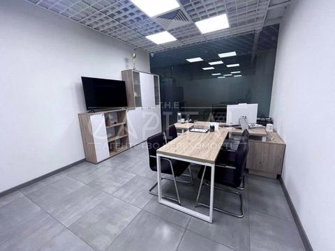 коммерческая по адресу Героев Полка "Азов ул. (Малиновского маршала), 12