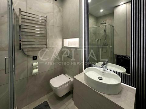 квартира по адресу Салютная ул., (Будинок 02301-02303)