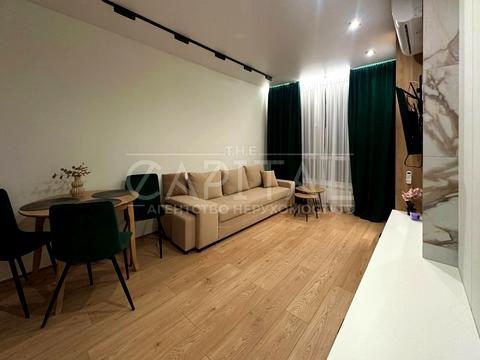 квартира по адресу Салютная ул., (Будинок 02301-02303)