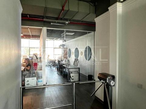 комерційна за адресою Степана Бандери просп. (Московський), 28А