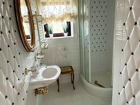 будинок за адресою Івана Франка вул.