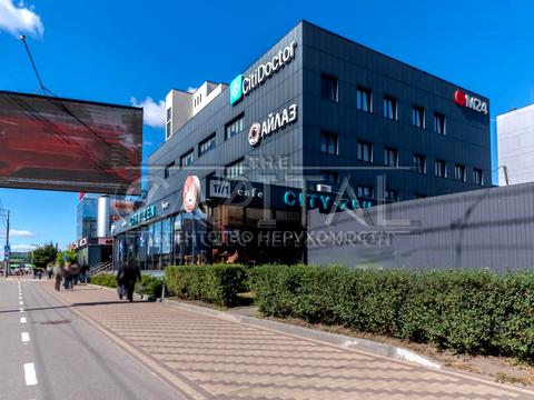 коммерческая по адресу Степана Бандери, 28А