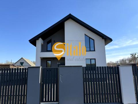 будинок за адресою Ожинна