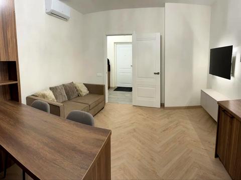 квартира за адресою Ревуцького вул., 40-В